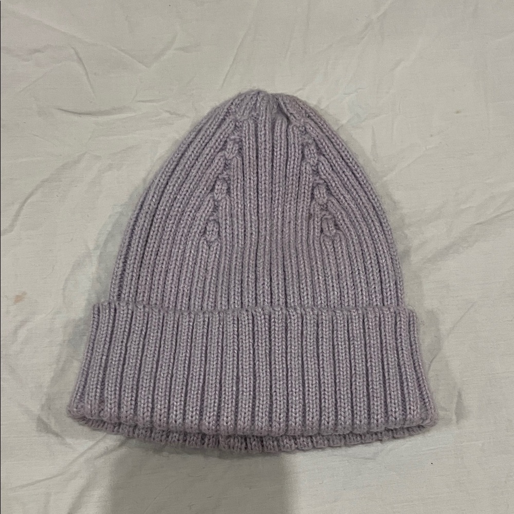 Cozy lilac Knit Beanie
